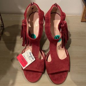 Kate spade size 8 suede maroon heels